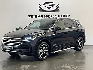 Used 2019 Volkswagen Touareg R-Line Tech Blue - Interior and Exterior details 12