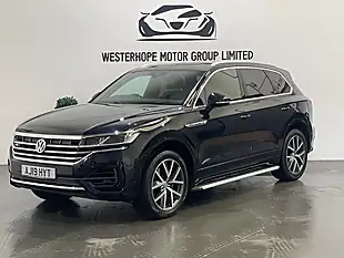 Used 2019 Volkswagen Touareg R-Line Tech Blue - Interior and Exterior details 14