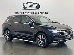 Used 2019 Volkswagen Touareg R-Line Tech Blue - Interior and Exterior details 7