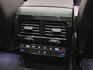 Used 2019 Volkswagen Touareg R-Line Tech Deep Black - Interior and Exterior details 10