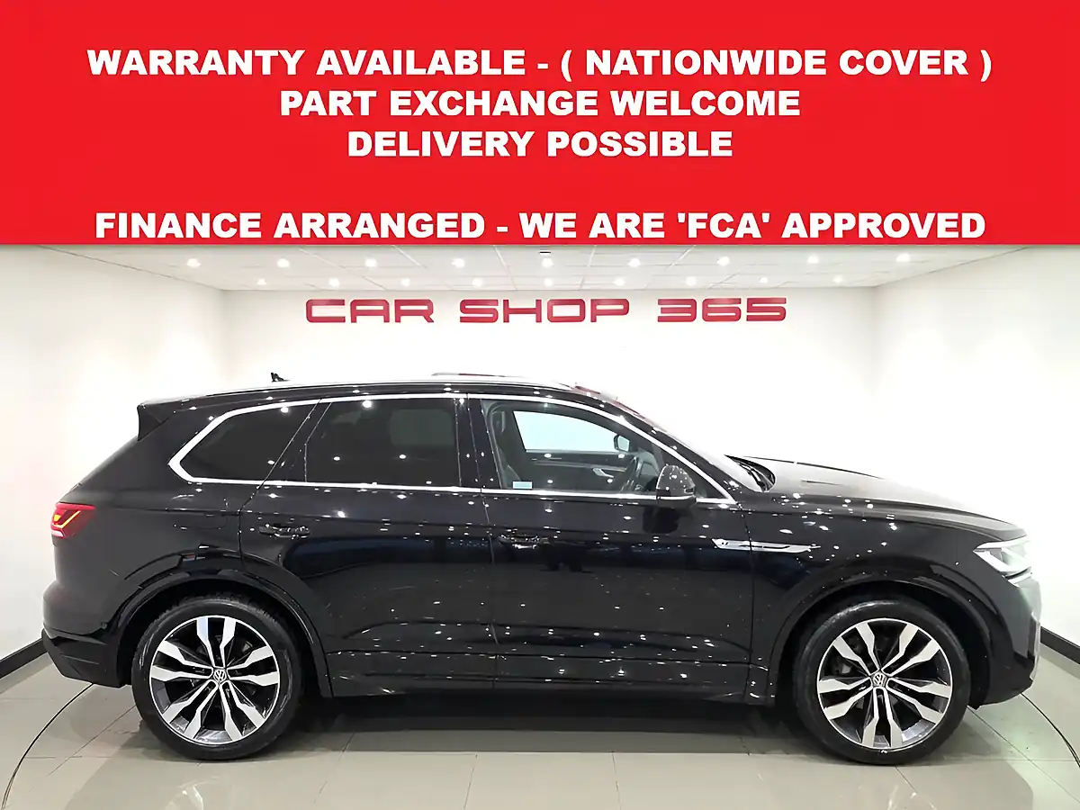 Used 2019 Volkswagen Touareg R-Line Tech Deep Black - Interior and Exterior details 5
