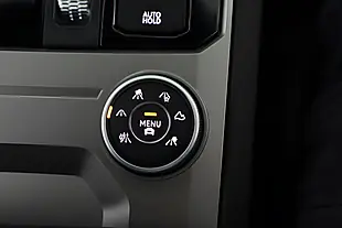 Used 2019 Volkswagen Touareg R-Line Tech Grey - Interior and Exterior details 11
