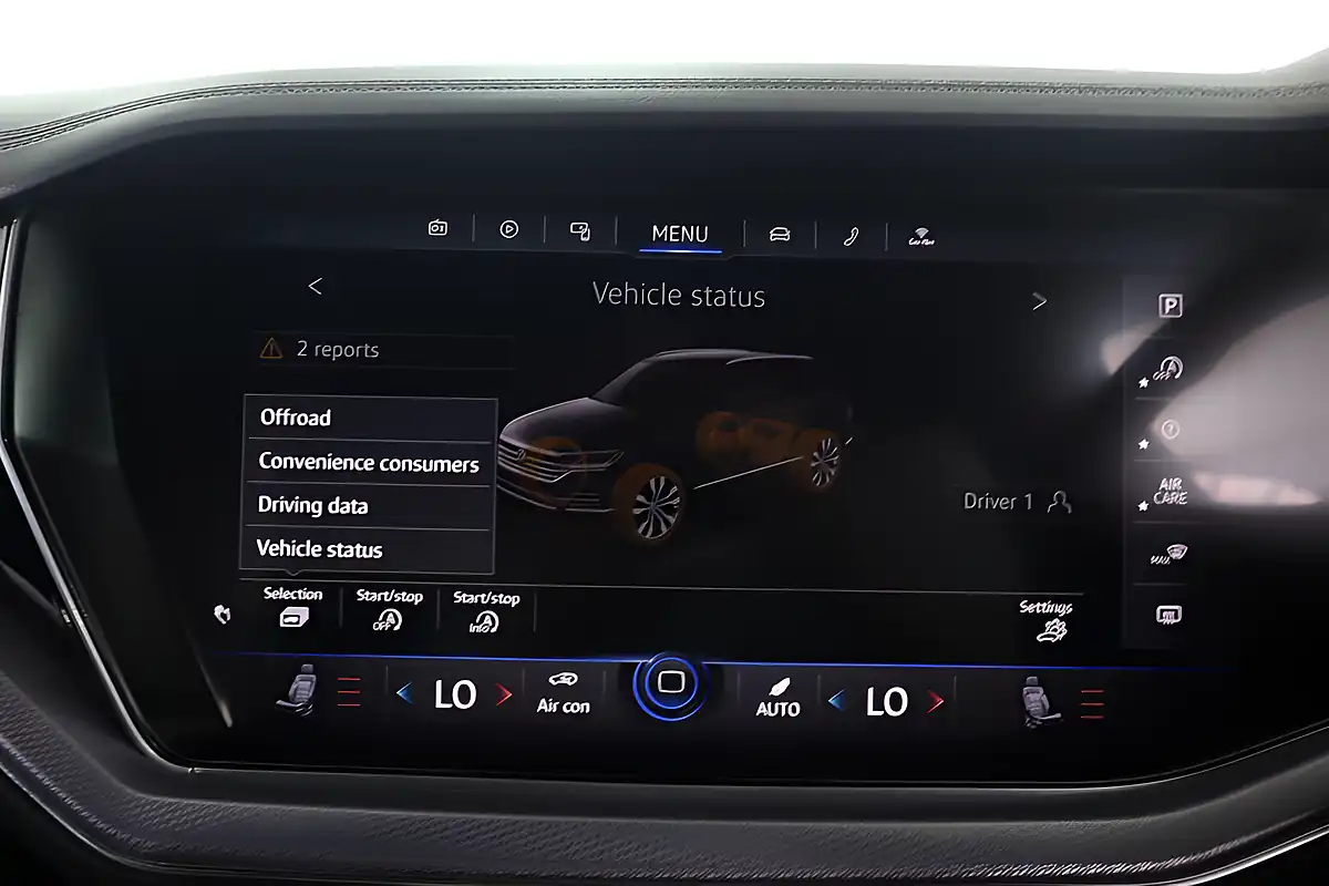 Used 2019 Volkswagen Touareg R-Line Tech Grey - Interior and Exterior details 17