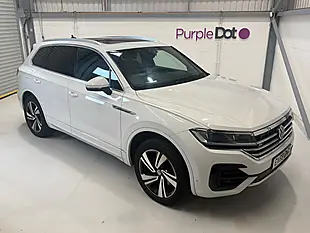 Used 2019 Volkswagen Touareg R-Line Tech White - Interior and Exterior details 10