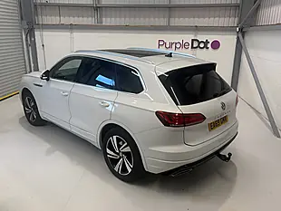 Used 2019 Volkswagen Touareg R-Line Tech White - Interior and Exterior details 19