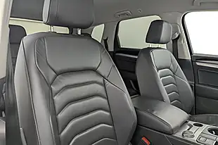 Used 2019 Volkswagen Touareg Sel White - Interior and Exterior details 12