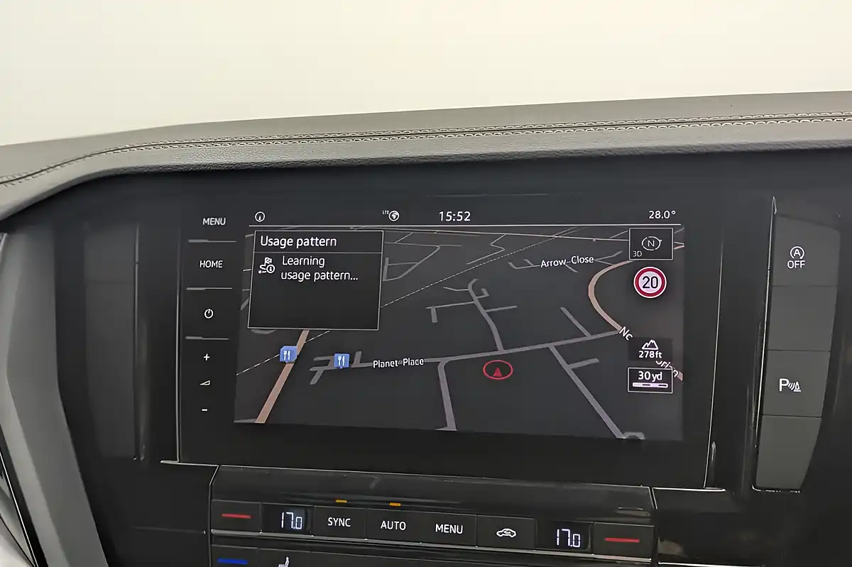 Used 2019 Volkswagen Touareg Sel White - Interior and Exterior details 15