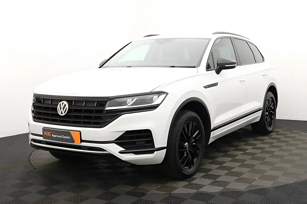 Used 2019 Volkswagen Touareg Sel White - Interior and Exterior details 6