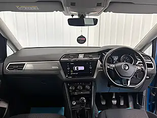 Used 2019 Volkswagen Touran Se Caribbean Blue - Interior and Exterior details 14