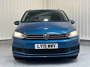 Used 2019 Volkswagen Touran Se Caribbean Blue - Interior and Exterior details 2