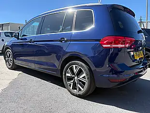 Used 2019 Volkswagen Touran Sel Blue - Interior and Exterior details 10