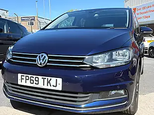 Used 2019 Volkswagen Touran Sel Blue - Interior and Exterior details 13