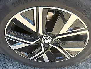 Used 2019 Volkswagen Touran Sel Blue - Interior and Exterior details 17