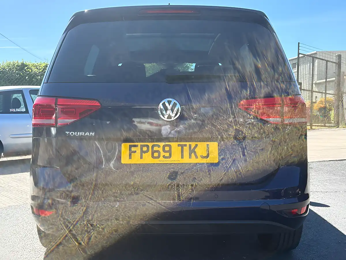 Used 2019 Volkswagen Touran Sel Blue - Interior and Exterior details 8