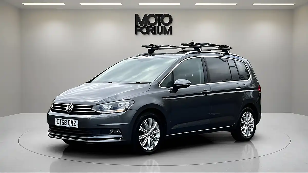 Used 2019 Volkswagen Touran Sel Grey - Interior and Exterior details 10