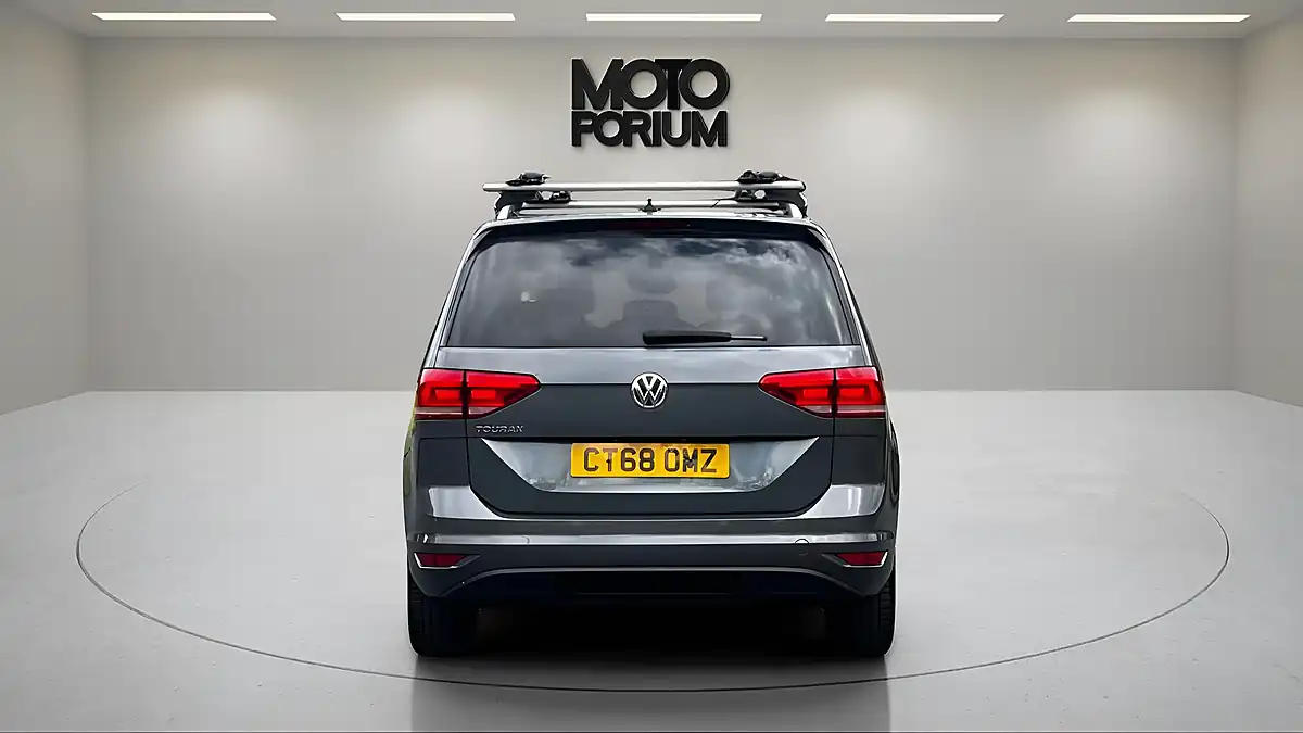 Used 2019 Volkswagen Touran Sel Grey - Interior and Exterior details 16