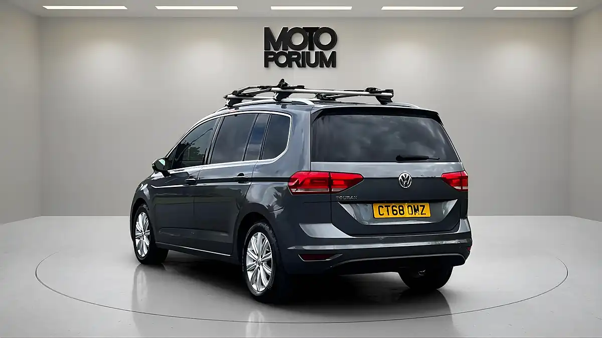 Used 2019 Volkswagen Touran Sel Grey - Interior and Exterior details 4