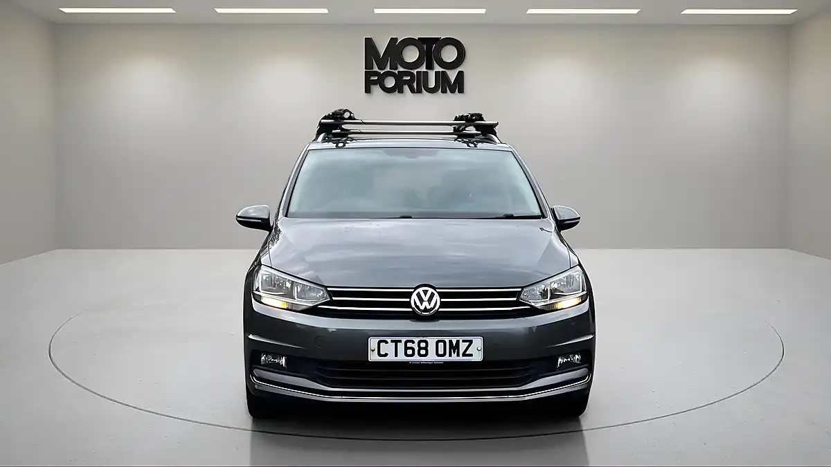 Used 2019 Volkswagen Touran Sel Grey - Interior and Exterior details 5