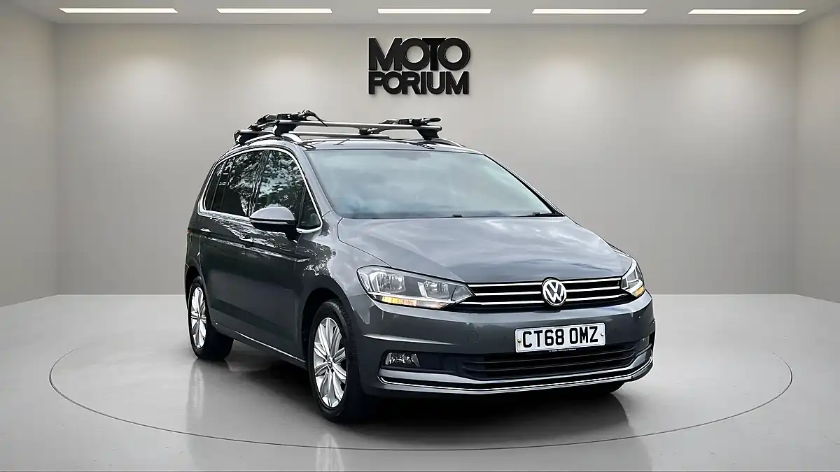 Used 2019 Volkswagen Touran Sel Grey - Interior and Exterior details 7