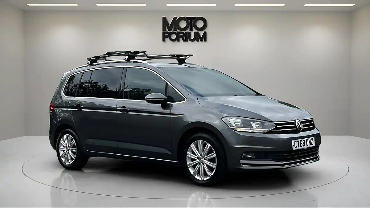 Used 2019 Volkswagen Touran Sel Grey - Interior and Exterior details 8