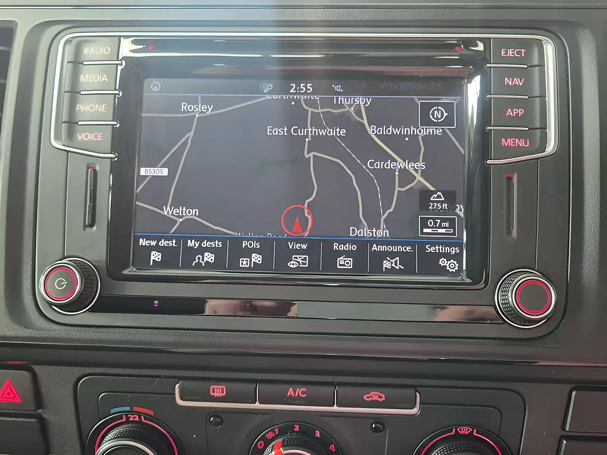 Used 2019 Volkswagen Transporter Highline Black Metallic - Interior and Exterior details 15