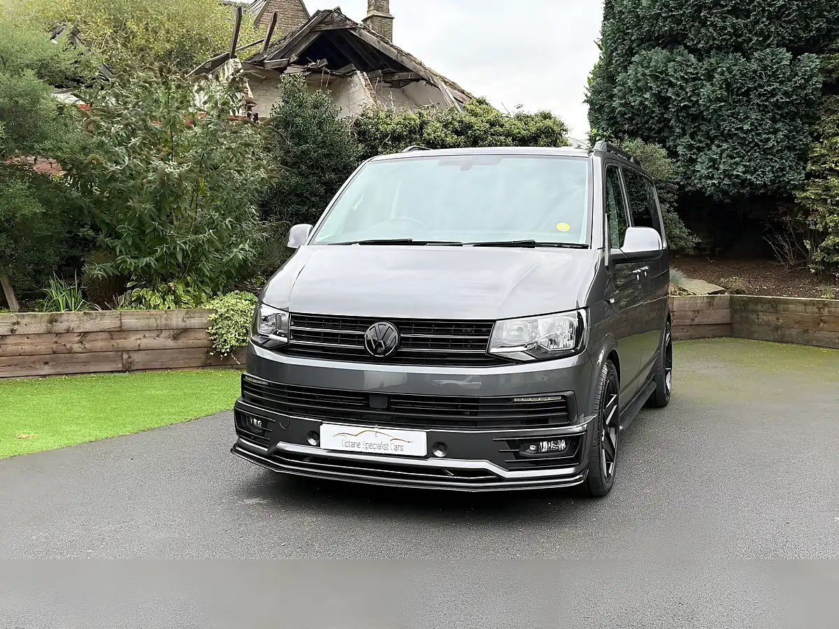 Used 2019 Volkswagen Transporter Highline Grey - Interior and Exterior details 13