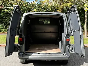 Used 2019 Volkswagen Transporter Highline Grey - Interior and Exterior details 12