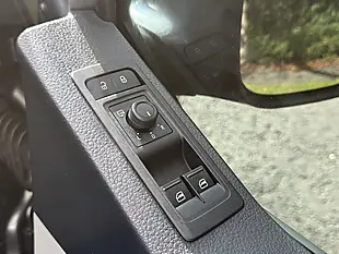 Used 2019 Volkswagen Transporter Highline Grey - Interior and Exterior details 16