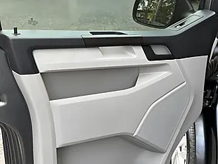 Used 2019 Volkswagen Transporter Highline Grey - Interior and Exterior details 19