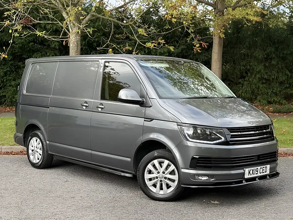 Used 2019 Volkswagen Transporter Highline Grey - Interior and Exterior details 7