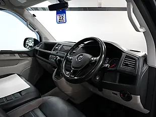 Used 2019 Volkswagen Transporter Highline Starlight Blue - Interior and Exterior details 13