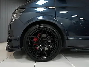 Used 2019 Volkswagen Transporter Highline Starlight Blue - Interior and Exterior details 7