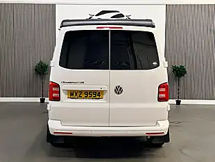 Used 2019 Volkswagen Transporter Highline White - Interior and Exterior details 13