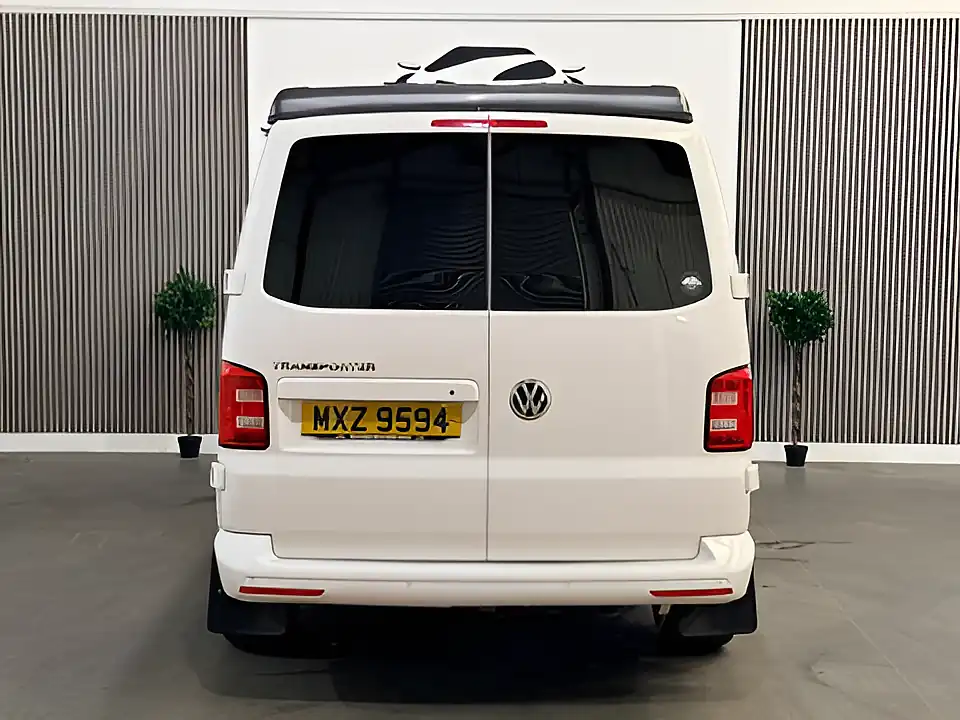 Used 2019 Volkswagen Transporter Highline White - Interior and Exterior details 13