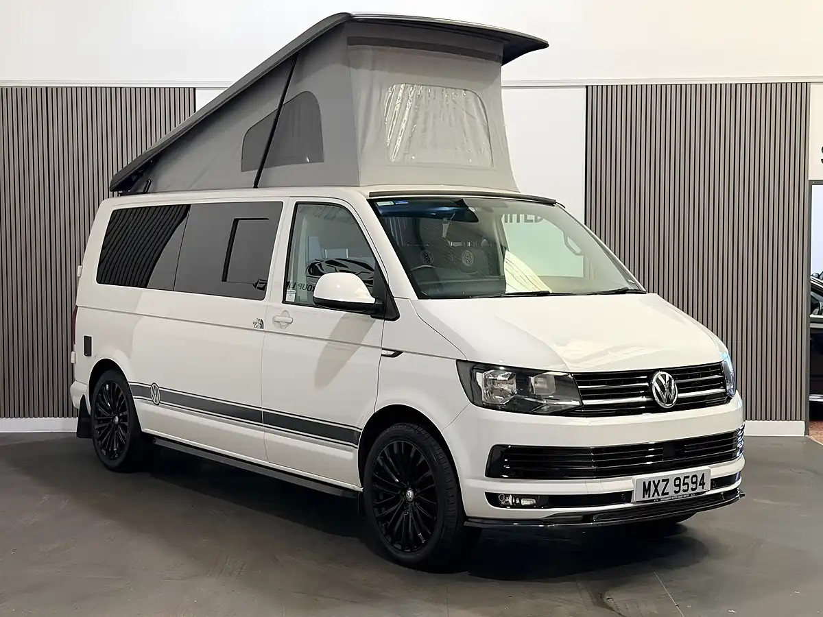 Used 2019 Volkswagen Transporter Highline White - Interior and Exterior details 20