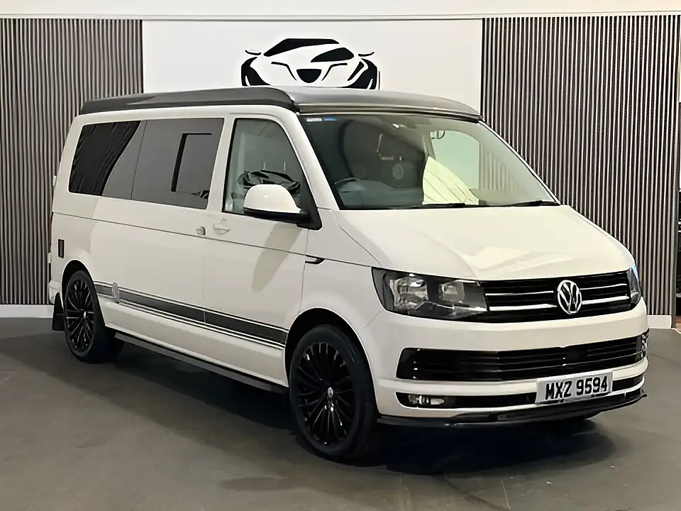 Used 2019 Volkswagen Transporter Highline White - Interior and Exterior details 5