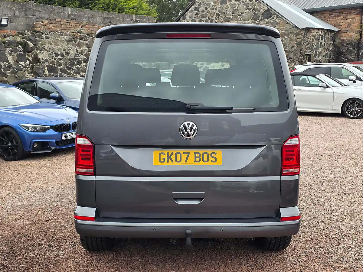 Used 2019 Volkswagen Transporter Shuttle S Indium Grey Metallic - Interior and Exterior details 15