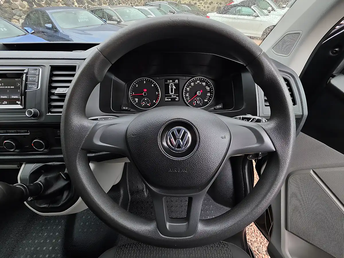 Used 2019 Volkswagen Transporter Shuttle S Indium Grey Metallic - Interior and Exterior details 7