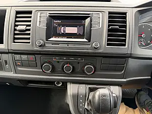 Used 2019 Volkswagen Transporter Shuttle Se Black - Interior and Exterior details 16