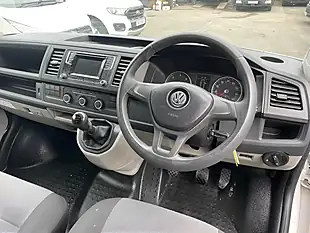 Used 2019 Volkswagen Transporter Startline Lwb White - Interior and Exterior details 4