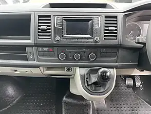 Used 2019 Volkswagen Transporter Startline Lwb White - Interior and Exterior details 5