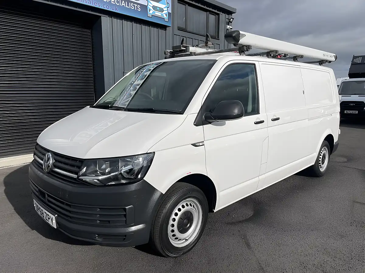 Used 2019 Volkswagen Transporter Startline Lwb White - Interior and Exterior details 2