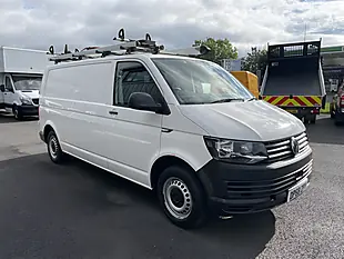 Used 2019 Volkswagen Transporter Startline Lwb White - Interior and Exterior details 4
