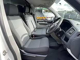 Used 2019 Volkswagen Transporter Startline Lwb White - Interior and Exterior details 10