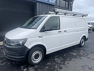 Used 2019 Volkswagen Transporter Startline Lwb White - Interior and Exterior details 4