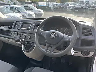 Used 2019 Volkswagen Transporter Startline Lwb White - Interior and Exterior details 8