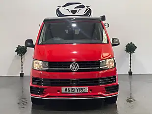 Used 2019 Volkswagen Transporter Startline Red - Interior and Exterior details 12