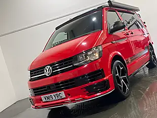 Used 2019 Volkswagen Transporter Startline Red - Interior and Exterior details 13