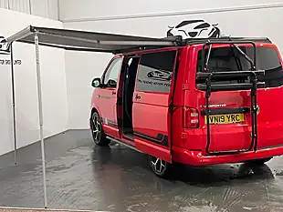 Used 2019 Volkswagen Transporter Startline Red - Interior and Exterior details 17