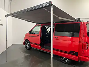 Used 2019 Volkswagen Transporter Startline Red - Interior and Exterior details 18